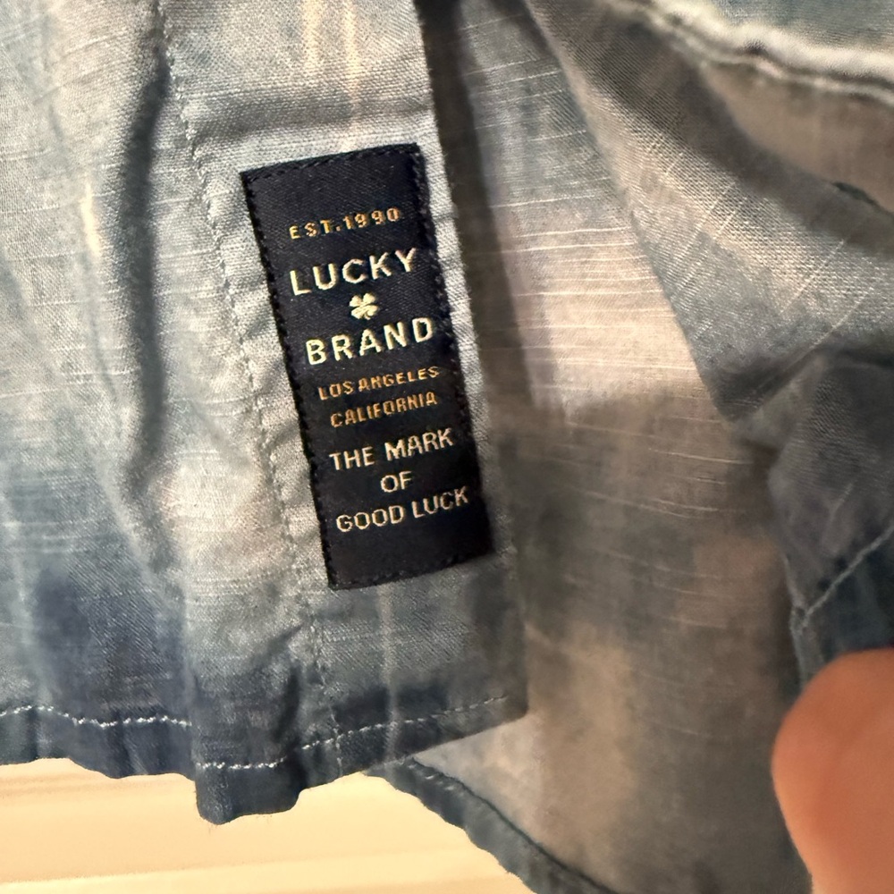 🍀Lucky Brand Men's Casual Blue and White Shirt EUC Size Large - Picture 3 of 4